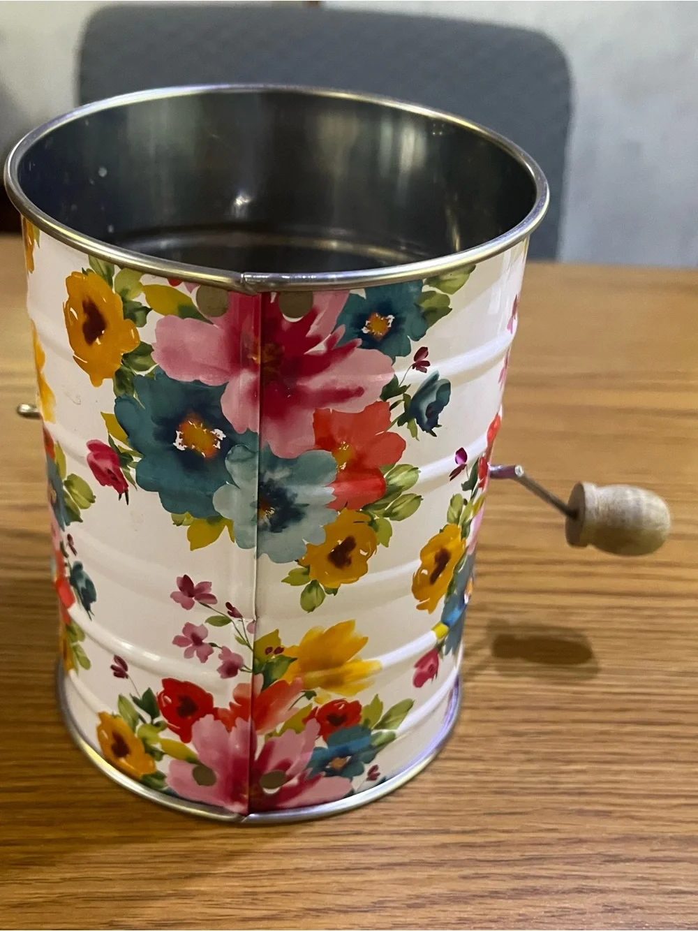 The Pioneer Woman Floral Pattern Metal Sifter Multicolor